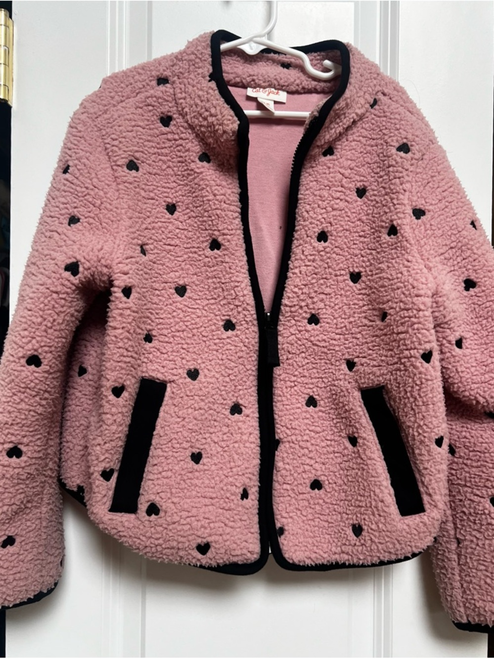Girls Cat & Jack Dusty Pink Sherpa Jacket with Black Heart Print